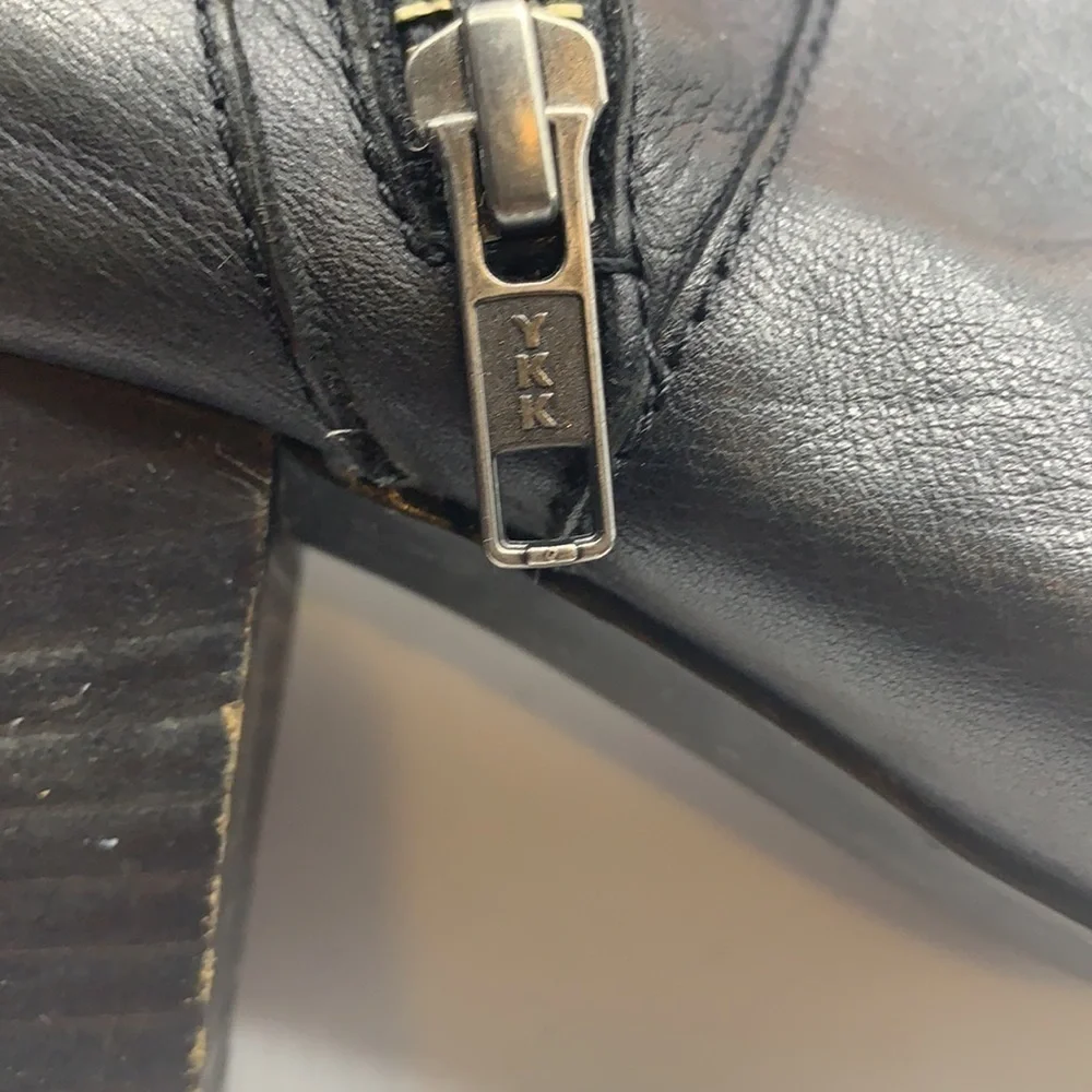 Steve Madden Proccess Black Leather Ankle Boots 7.5. BAB1136F